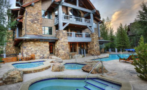 Luxury Penthouse at Bear Paw Lodge condo